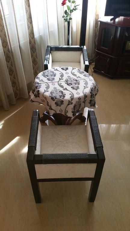Family Pension أراد المظهر الخارجي الصورة
